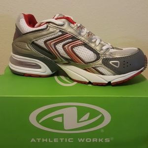 Size 8 athletic shoes women's